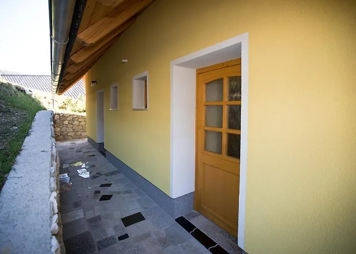 Pri Miklavu 博希尼